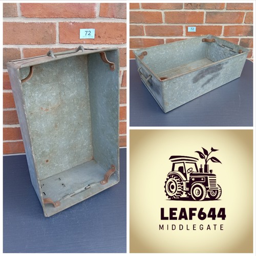 Vintage metal storage box - metal, tray